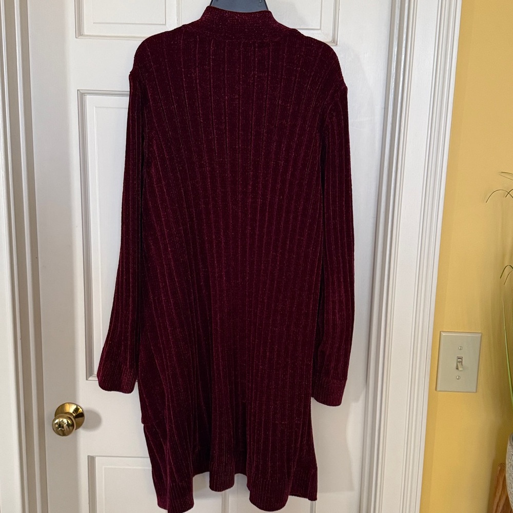Matty M Burgundy Red Chenille Boyfreind Long Cardigan - Picture 4 of 9
